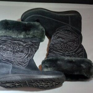 Timberland Suede Hollyberry Pull-On Winter Boot Faux Fur Trim Black 6.5